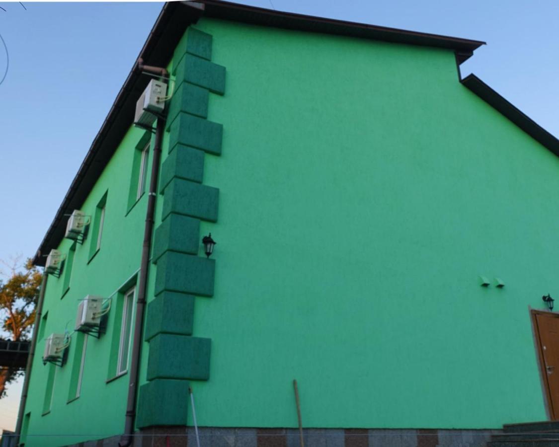 Green Cost Boryspil Exterior photo